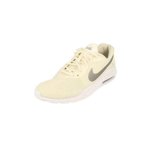 NIKE Women's Air Max Oketo Track & Field Shoes - Picture 1 of 15